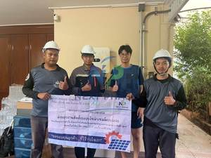 ทีมช่าง NEXT PHASE ส่งมอบงานติดตั้งระบบโซลาร์เซลล์ให้ลูกค้า